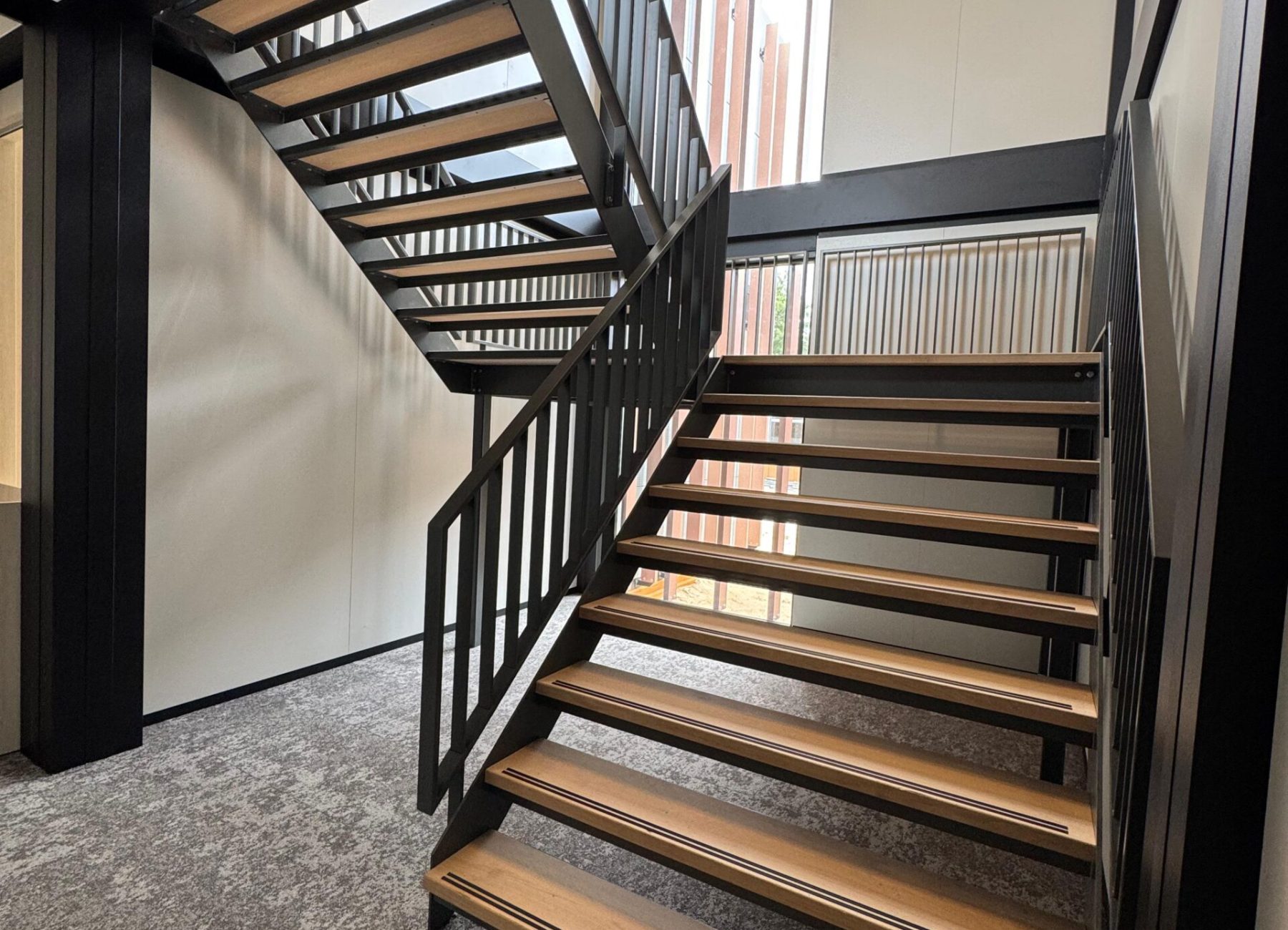 WhatsApp Image 2025-08-23 at 09.50.02 (1)