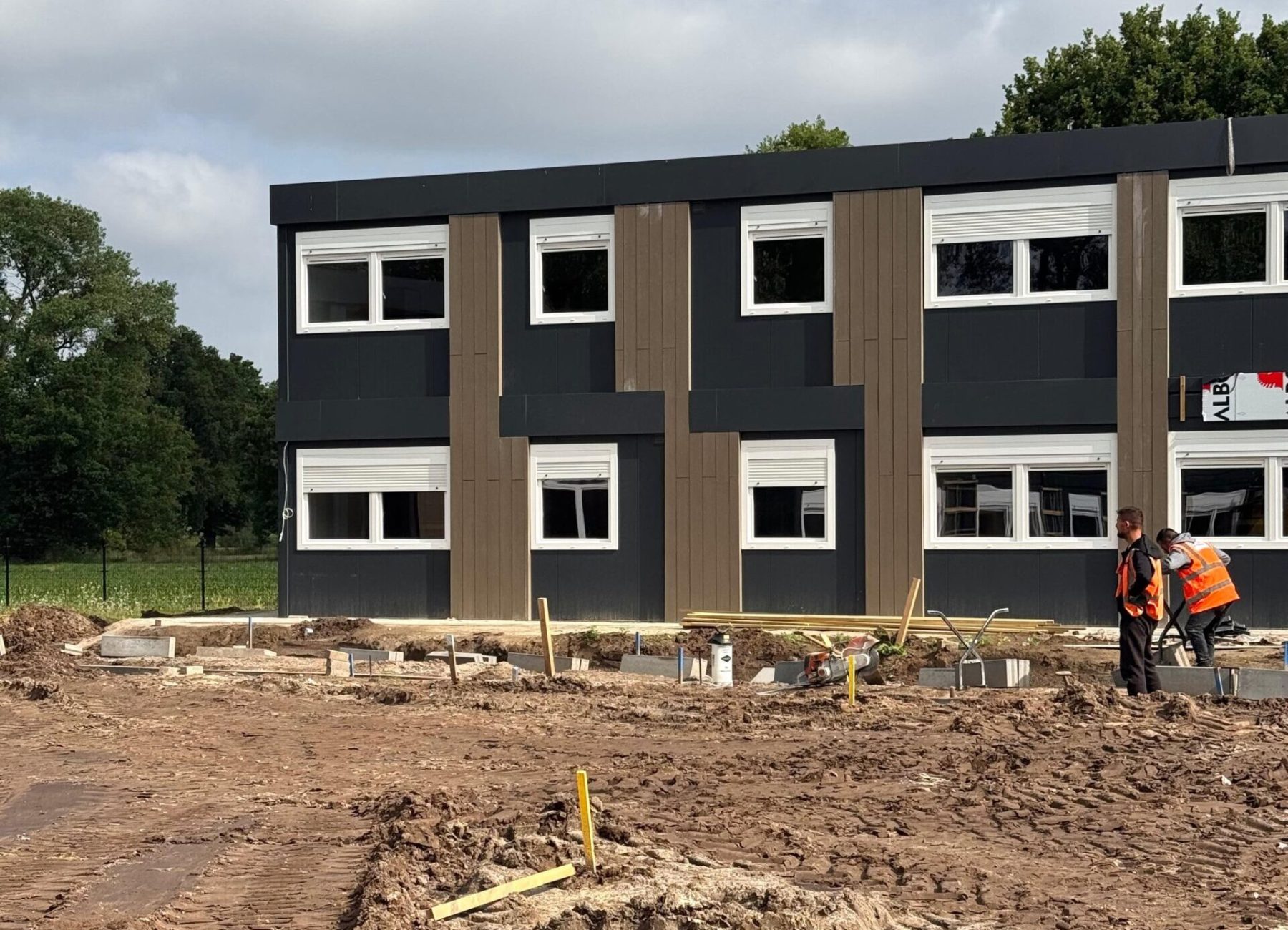 WhatsApp Image 2025-11-13 at 11.42.33