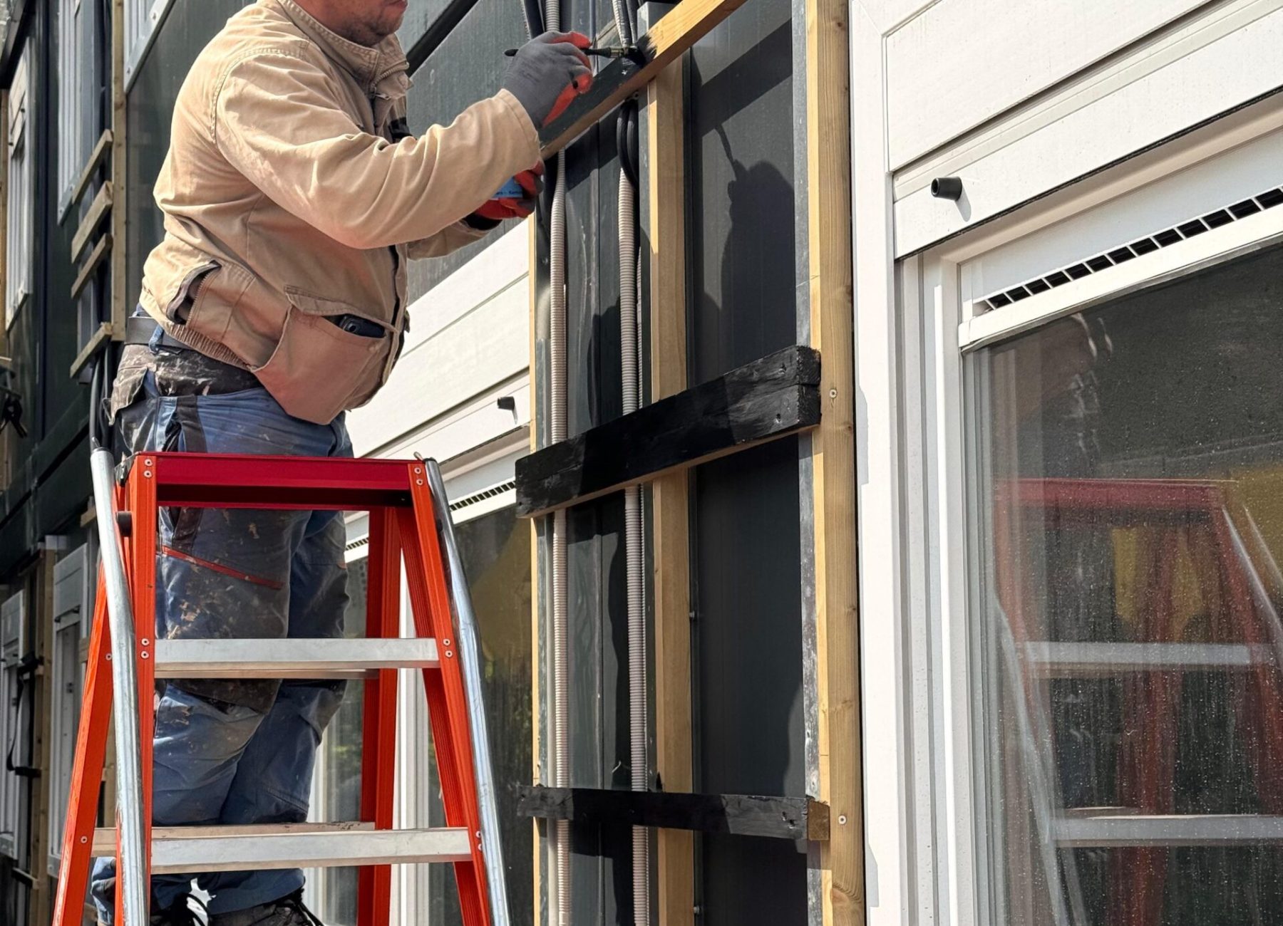 WhatsApp Image 2025-11-13 at 11.42.34 (1)